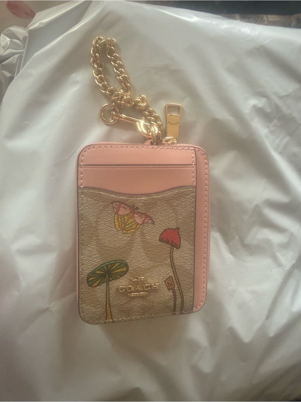 Coach Pink Trim Floral Printed Card Case with Gold Chain - Picture 2 of 3
